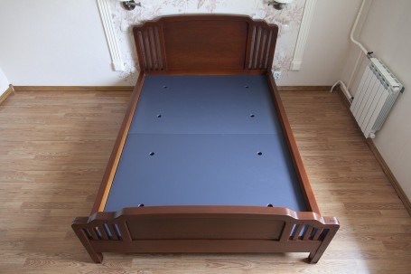 Двуспальная кровать в стиле Greene &amp; Greene