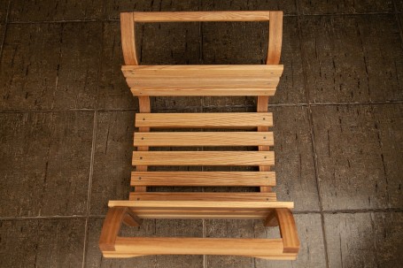 Дровница из массива ясеня