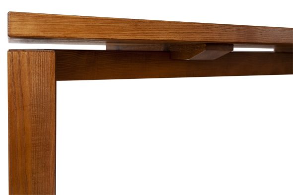 эффект парящей столешницы за счет смещения крепления к каркасу